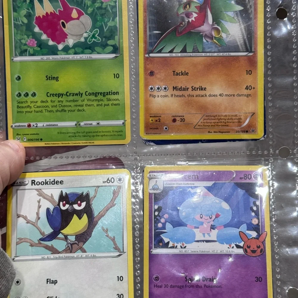 43 Pokemon Trading Card Collection - Picture 5 of 11
